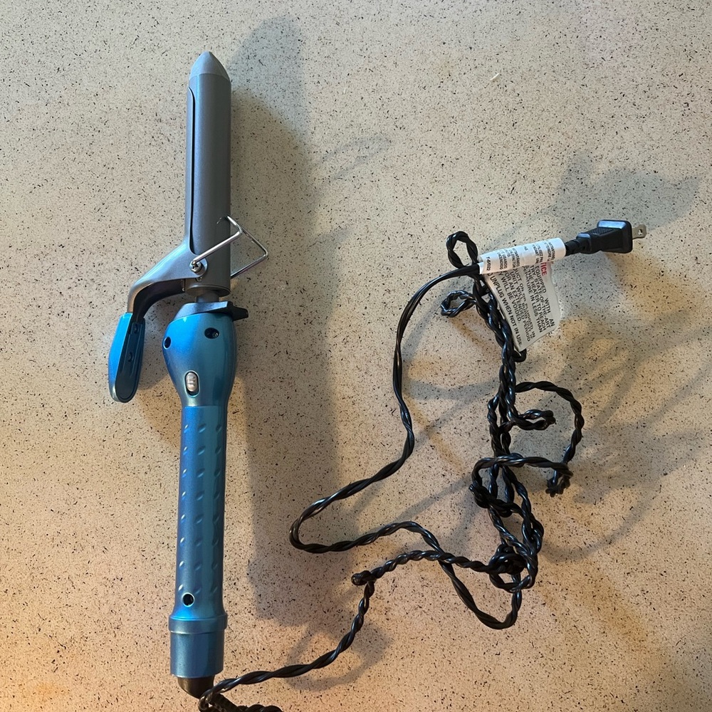 BaBlissPRO Blue Curling Iron